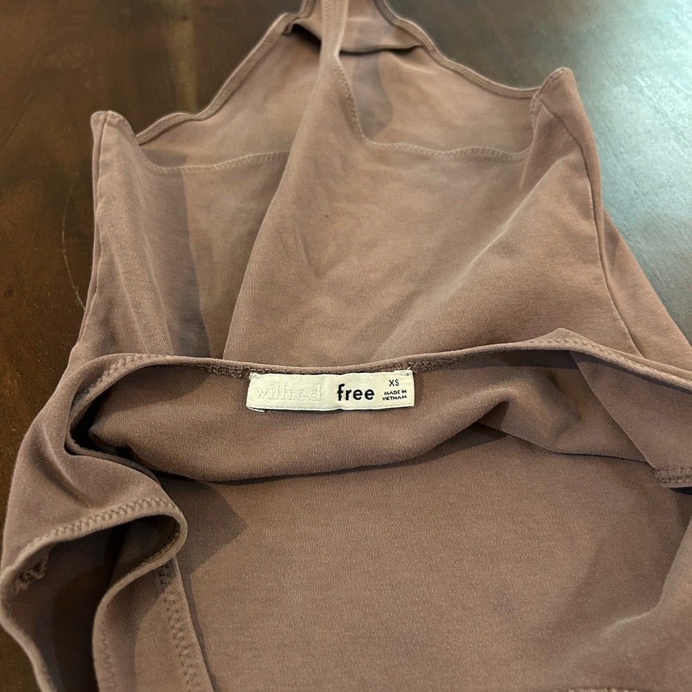 ARITZIA Wilfred Free Georgianna Bodysuit Size XS in Dusty Rose - Picture 6 of 6